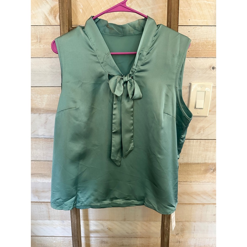 Cupshe Sage Green Satin Tie Neck Sleeveless Blouse Top CAA04B4B022SS Large